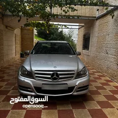  8 سيارة مرسيدس للبيع