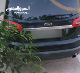  4 للبيع سيارة فورد c max 2014
