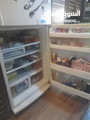  3 ثلاجه LG تعمل بشكل ممتاز و واسعه جداً من الداخل ونظيفه