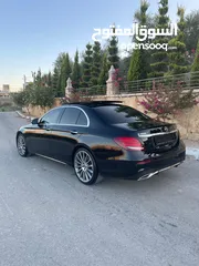  5 Mercedes Benz E300 بنزين بحالة الوكالة