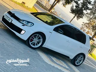  2 سيارة جولف Mk6