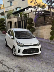  2 Kia picanto
