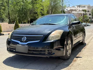  3 نيسان التيما بحالة ممتازة جدا بنزين