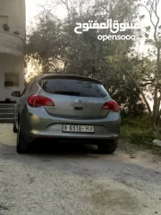  5 اوبل استرا 2012 الأحلى بخواتها