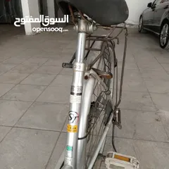  6 دراجات هوائية بحالة الجديد