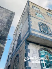  8 عمارة 5 دور للبيع في محافظة إب خط وراف قبل المحطة ( منطقة منزل قاصد ) ب 180 مليون قابل للتفاوض