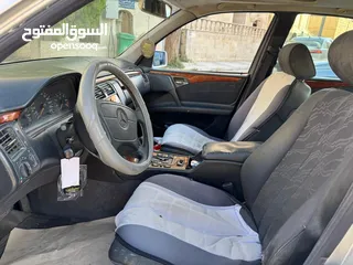  5 مرسيدس E200 موديل 1999