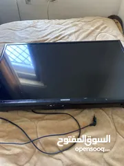  1 شاشة سامسونج 32 بوصة للبيع في عمان