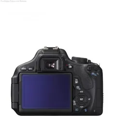 4 كاميرة Canon 600d مع عدسة 58mm ومع البطارية وشاحن والشنطة   مستعملة استعمال خفيف