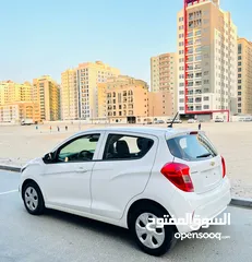  16 A Well Maintained CHEVROLET SPARK 2018 WHITE GCC In Mint Condition Ref. 8831