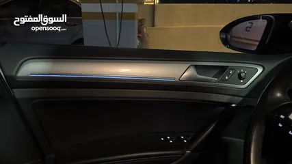  23 E GOLF 2019 50k km  اي جولف 2019 ممشى 50 الف كيلو فقط  السياره بحاله ممتازه و لا تحتاج شيئ