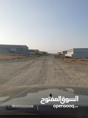  5 أرض صناعيه في المربع 4 في العوهي 2000 متر للبيع
