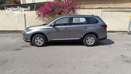  4 MITSUBISHI OUTLANDER MODEL 2020 SINGLE OWNER NO ACCIDENT  NO REPAINT  WELL MAINTAINED SUV FOR SALE