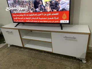  1 طاولة تلفزيون