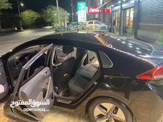  1 سيارة اصل شركة +صيانة شركة