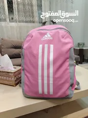  1 شنطة ظهر رياضية أديداس اصلية