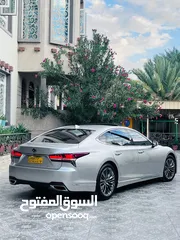  5 لكزس LS 500 بحالة الوكالة