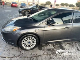  4 فورد فوكس كهربائية بالكامل 2015 4 جيد كلين