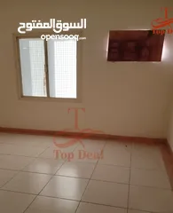  7 An office apartment for rent in Al  Hajyaat