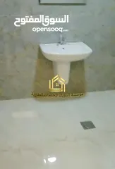  8 شقة فارغة - المدينة الرياضية - 3نوم 1ماستر - 210م - مطلة - قريبة من الخدمات