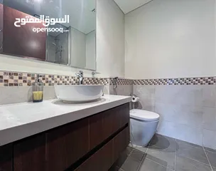  2 تملك غرفتين وصاله جاهزه للسكن علي القناه المائيه في أفضل المناطق طلبا في دبي