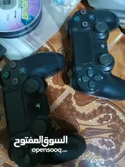  1 Playstation 4 controllers total 15 Ryals only  Whatsapp me