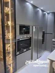  13 شقه سكنيه استثمارية مميزه للبيع
