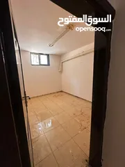  21 فيلا للبيع