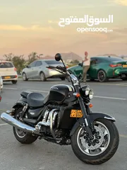  3 Triumph Rocket III Roadster - 2300 cc