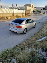  1 دفعه كيا فورتي 2009 ماتور1600 بنزين جير اوتماتيك حساسات خلفي مكيف شغال شبابيك كهر