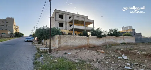  10 شقة بناء عظم مميزة للبيع طابق ثاني و ثالث وسطح بمساحات 240م مع ترسات....البيع منفصل أو كلي من المالك