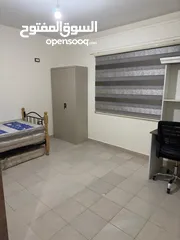  2 شقة للبيع - مقابل البوابة الرئيسية للجامعة الاردنية.