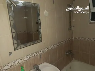  3 عمارة للبيع في الهاشمي الشمالي حي نايفه بسعر مميز