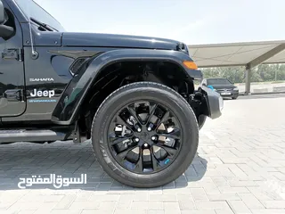  4 Jeep Wrangler Sahara Hybrid - 2023 - Black