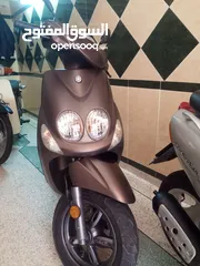  3 Yamaha Neos 49cc scooter