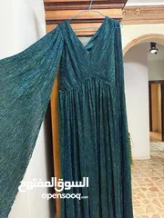  17 فساتين سهرة للبيع بحالة ممتازة وموديلات مميزة