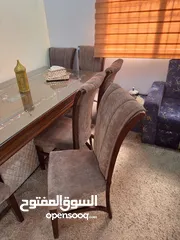  3 طاولة سفره  8مقاعد ثقيل بحال الوكاله