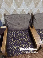 9 طقمين كنب بحالة ممتازة للبيع بسعر ممتاز