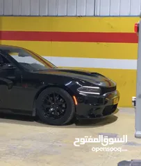  2 تشارجر R/T V8 للإجار اليومي والاسبوعي والشهري