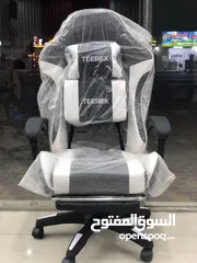  4 Gaming chair with footrest and reclinable
