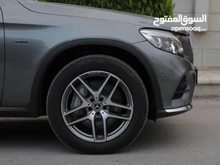  4 مرسيدس هايبرد Mercedes Benz GLC 350e plug-in hybrid (Night package)
