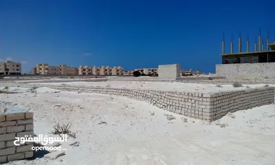  5 قطعه ارض للبيع في منطقه القصر علي الكورنيش الجديد
