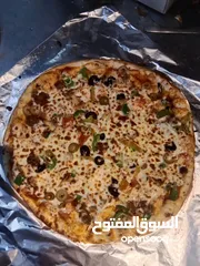  9 معلم بيتزا وفطير ومشلتت مصري وخبز عربي وتركي