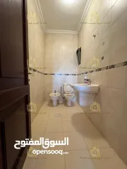  23 شقة مميزة - خلدا - 3نوم 1ماستر - 215م - فايربليس - إطلالة - موقع هادئ ومميز