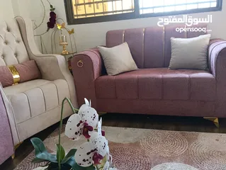  1 غرفة ضيوف شبه جديده تسع مقاعد