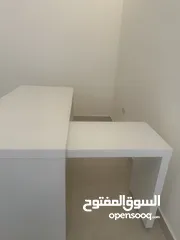  3 مكتب من ايكيا جديد وفخم مستعمل اسبوع فقط
