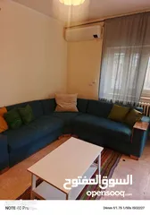  2 طقم كنب تفصيل 3 قطع للبيع بسعر مغري