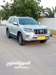  3 Toyota Prado VXR v6