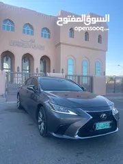  1 لكزس Es350 F Sport