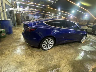  4 تيسلا 2019 model 3 ستاندرد بلس بحالة الوكالة لون مميز جنط 19 للبيع بسعر لقطة ومحروووووق